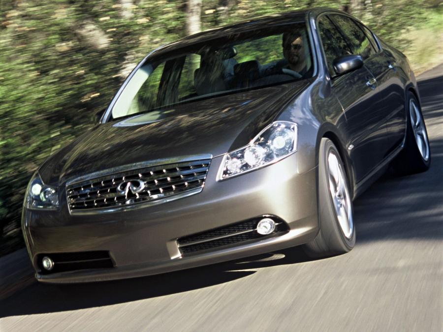  Infiniti M45 Concept 2004 года  (фото 8 из 17)